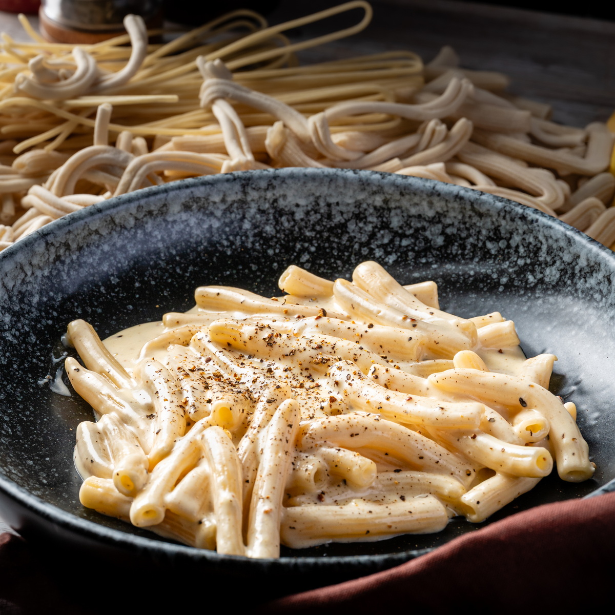 Rigatoni Cacio e Pepe