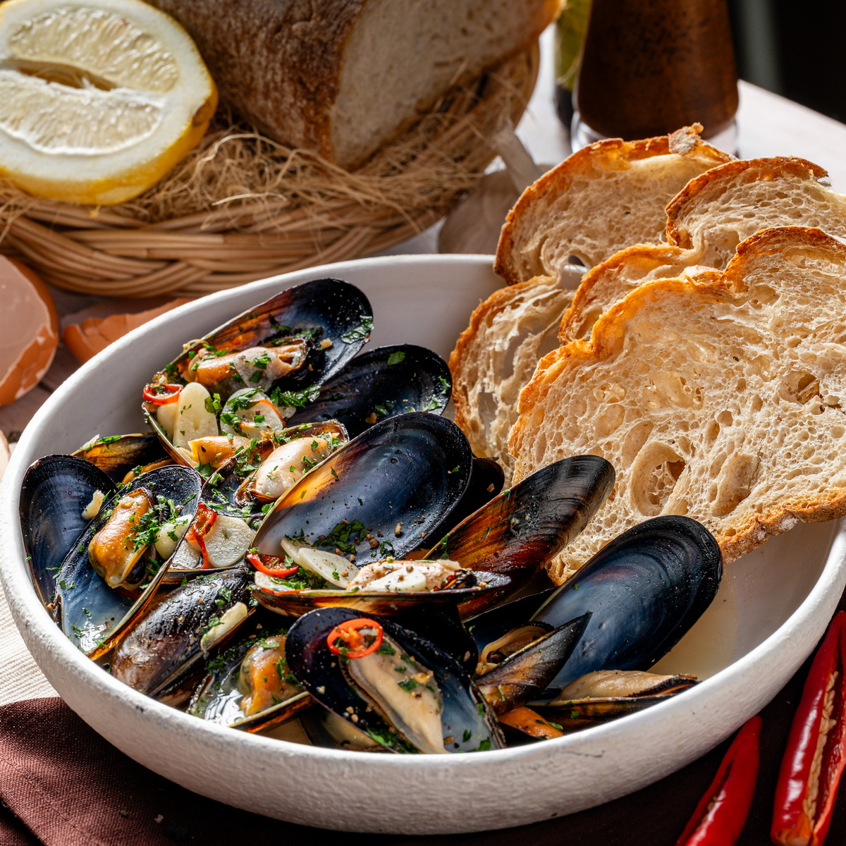 Live Black Mussels
